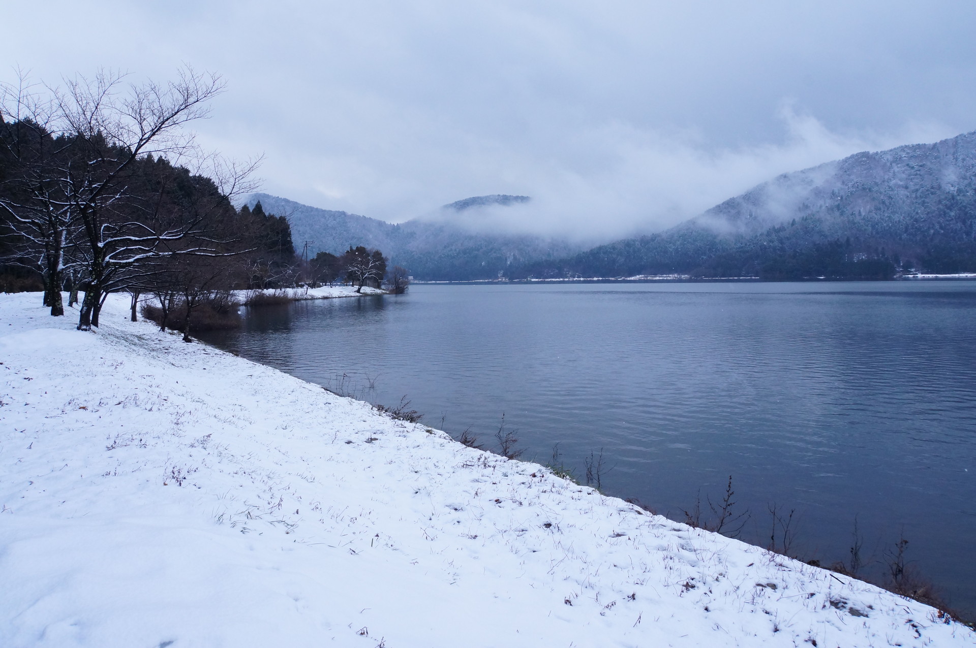 冬の関西1dayパスを使って滋賀県余呉湖へぶらり旅 今日はどこを旅しよう